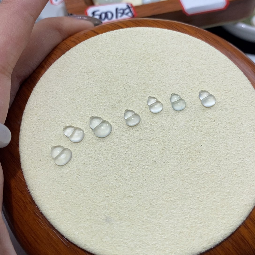 翡翠颈饰未镶嵌葫芦200一个可挑