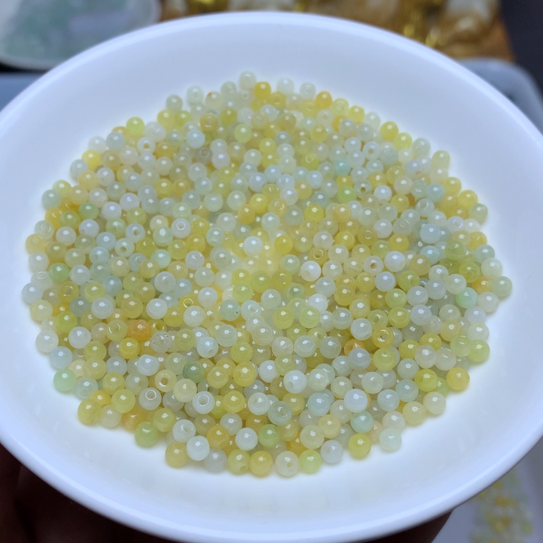 【闪购商品】翡翠手链未镶嵌卡3.5冰黄100个