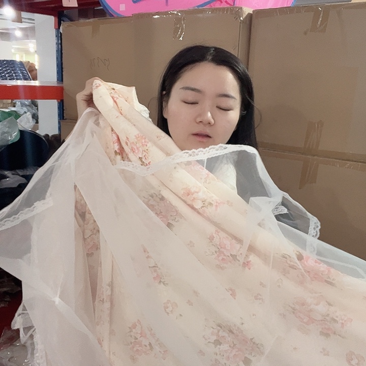 仙仙桌布150*210啦啦啦啦