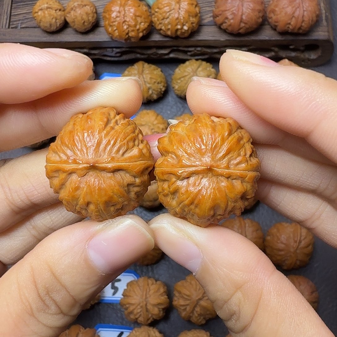 青***度文玩核桃把件28尺矮桩磨盘