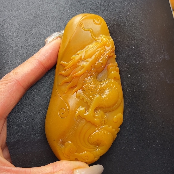 石英质玉黄蜡石手把件未镶嵌遥**先