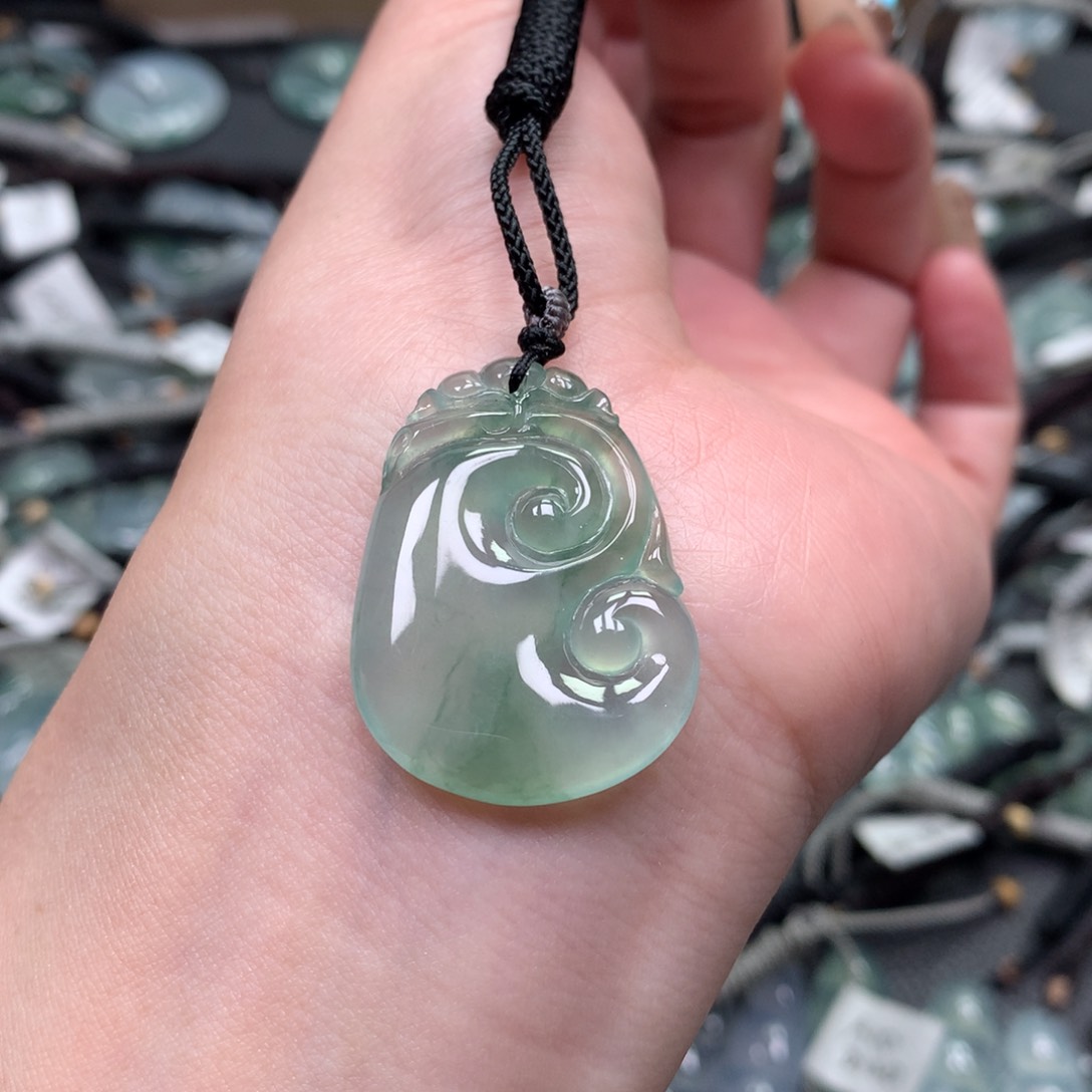 翡翠颈饰未镶嵌000000000000