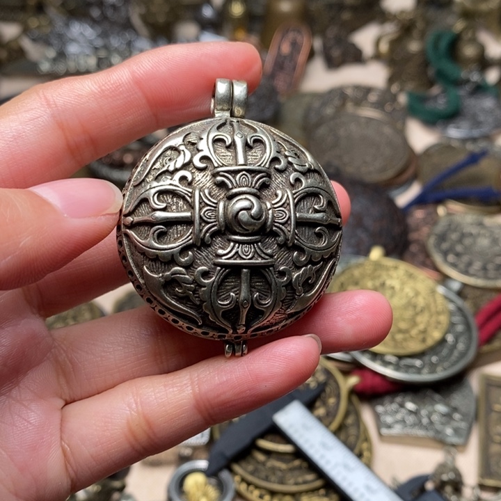 铜家居工艺福利挂件