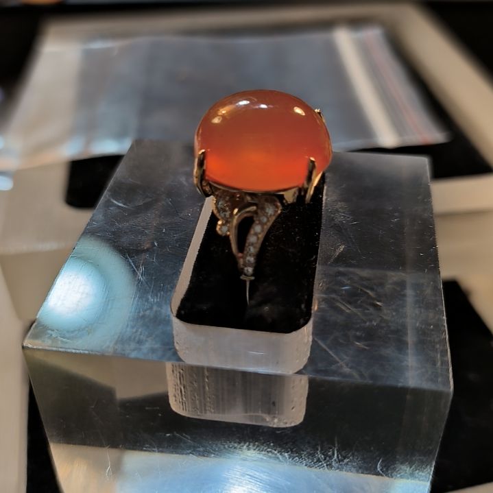 炊***袅石英岩玉未镶嵌戒面