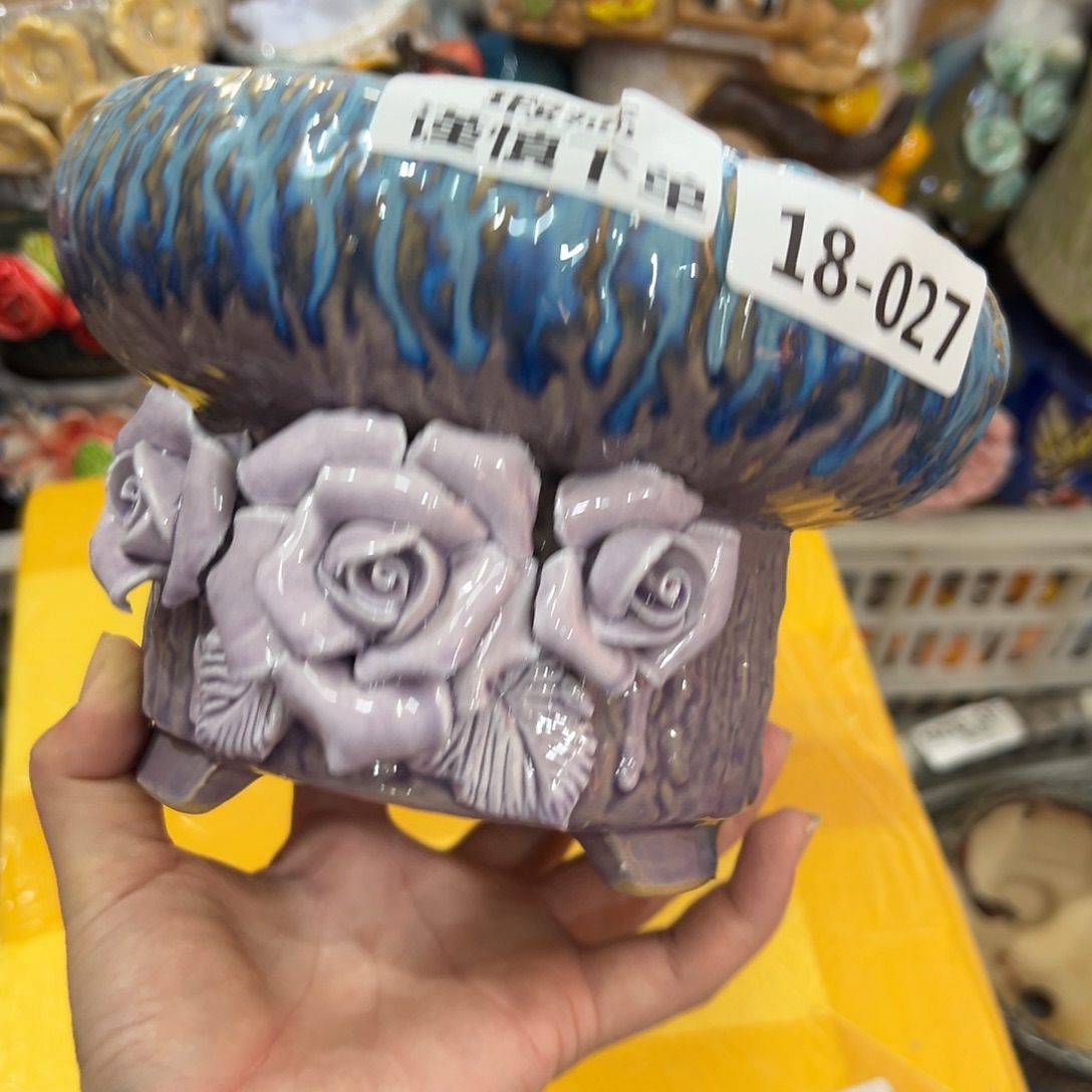 瑕疵1827 花盆拍满20元发货，退款的拉黑