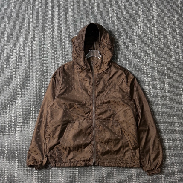 99新 LouisVuitton/路易威登 两面穿拉链长袖夹克外套/48码/1600
