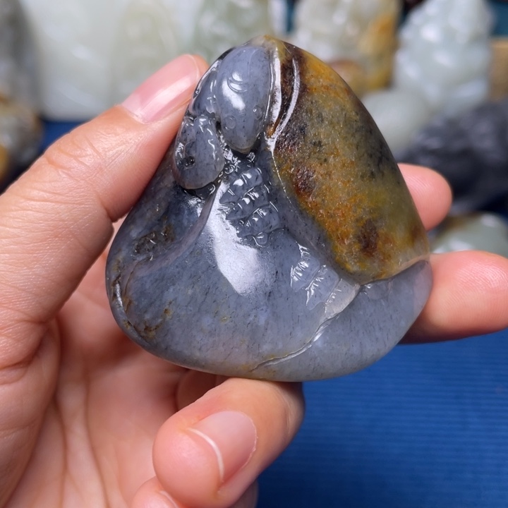 颈饰未镶嵌和田玉良*厚