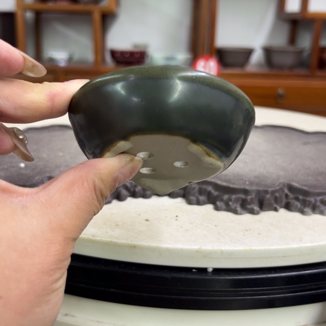 紫砂花盆瑕疵2.5-8。。