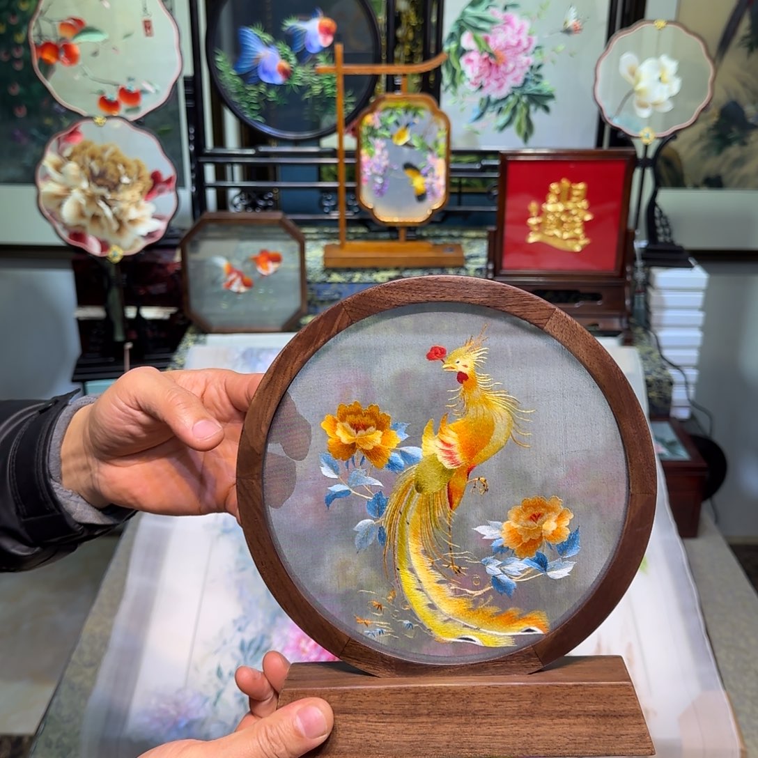 刺绣刺绣工艺精湛