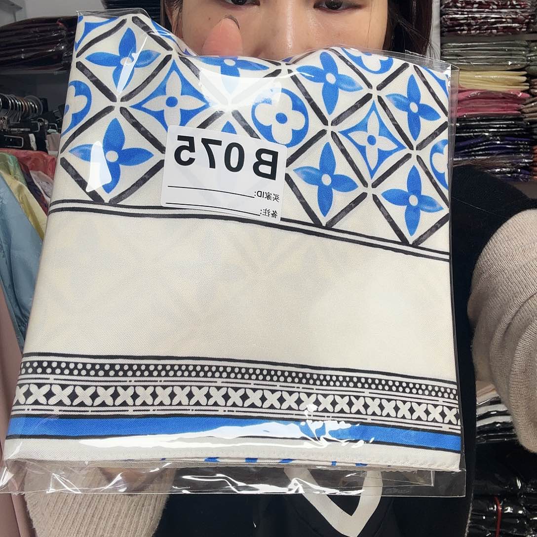 喜***辣072围巾一条啊啊啊啊