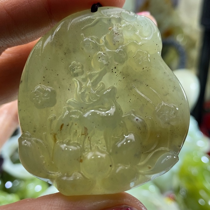 岫玉未镶嵌岫玉吊坠