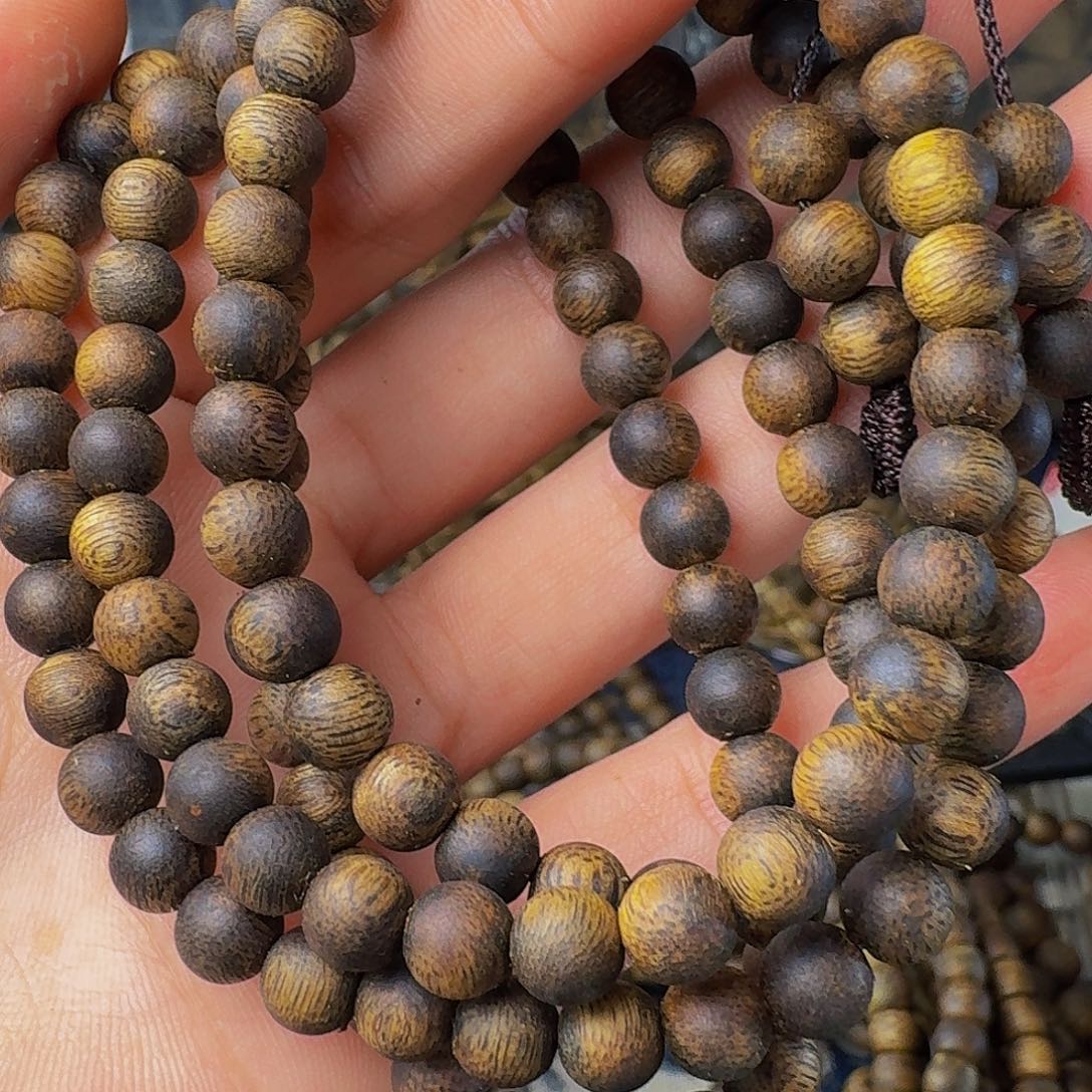 沉香手串芙**哥卡六圆珠沉水浮