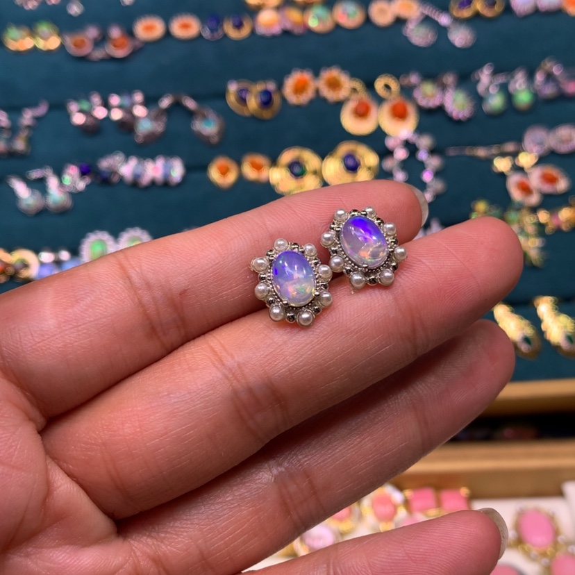 【闪购商品】欧泊耳钉款式银S925镶嵌拔**子