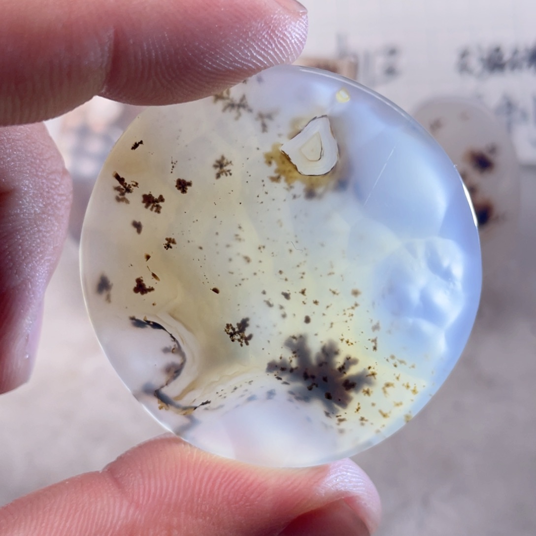 【闪购商品】玛瑙/玉髓颈饰未镶嵌