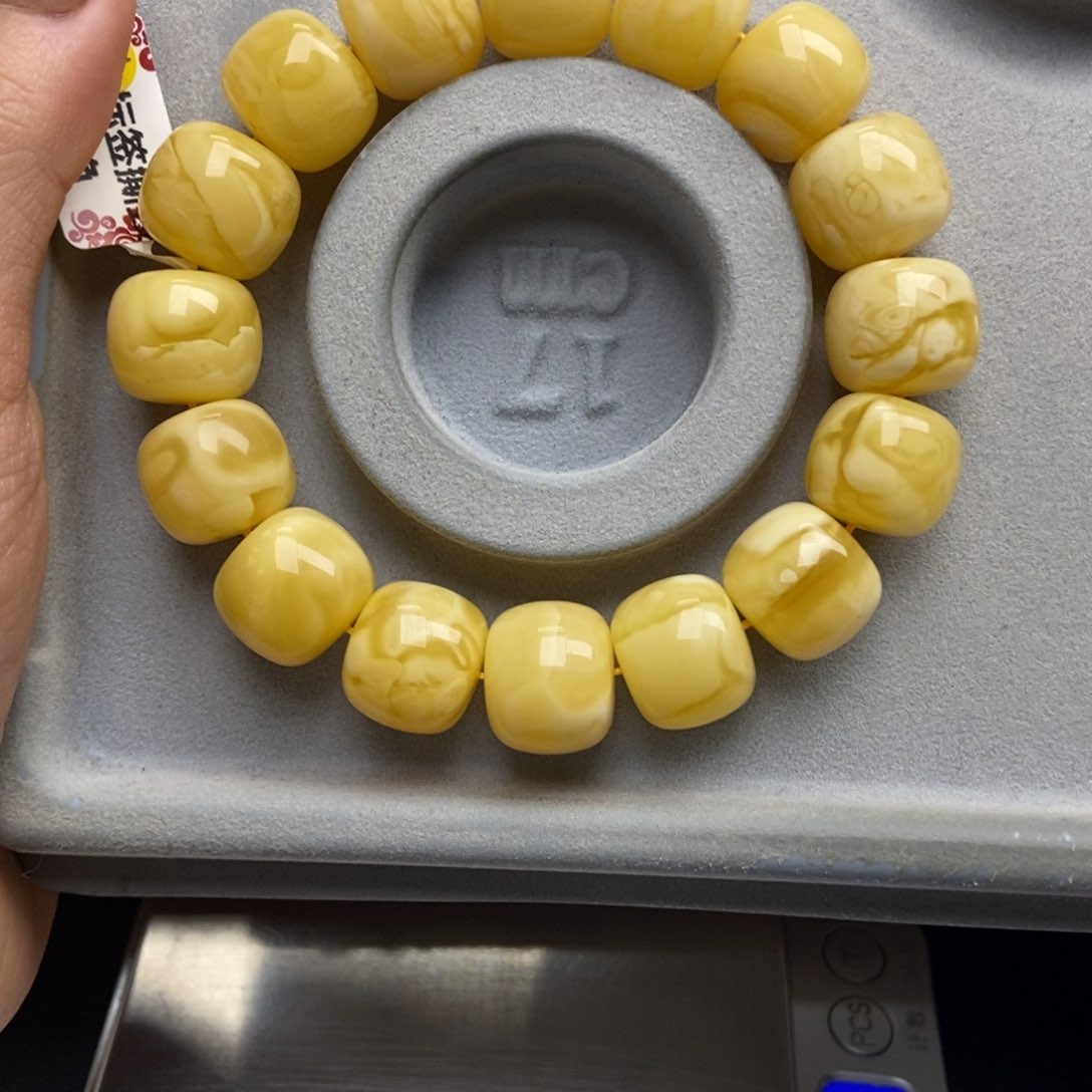 蜜蜡珠宝奇石未镶嵌