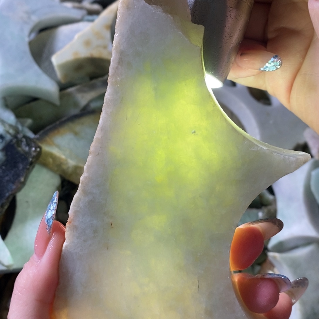 翡翠未镶嵌颈饰天然翡翠