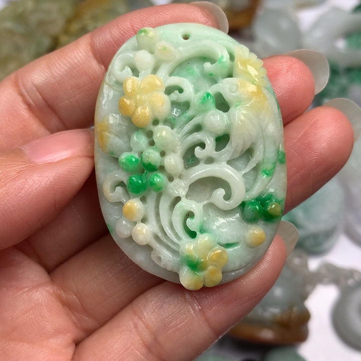 定制翡翠未镶嵌翡翠