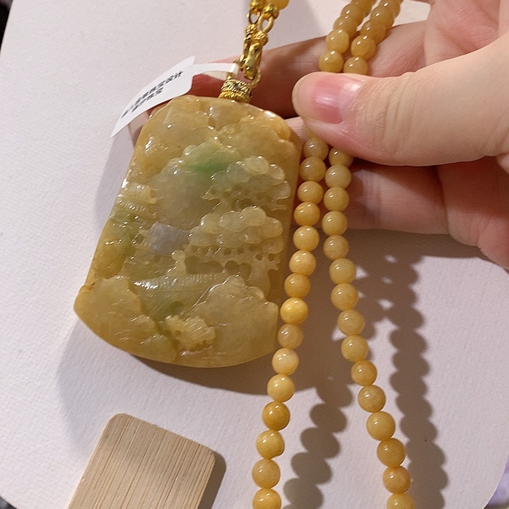翡翠未镶嵌颈饰翡翠吊坠