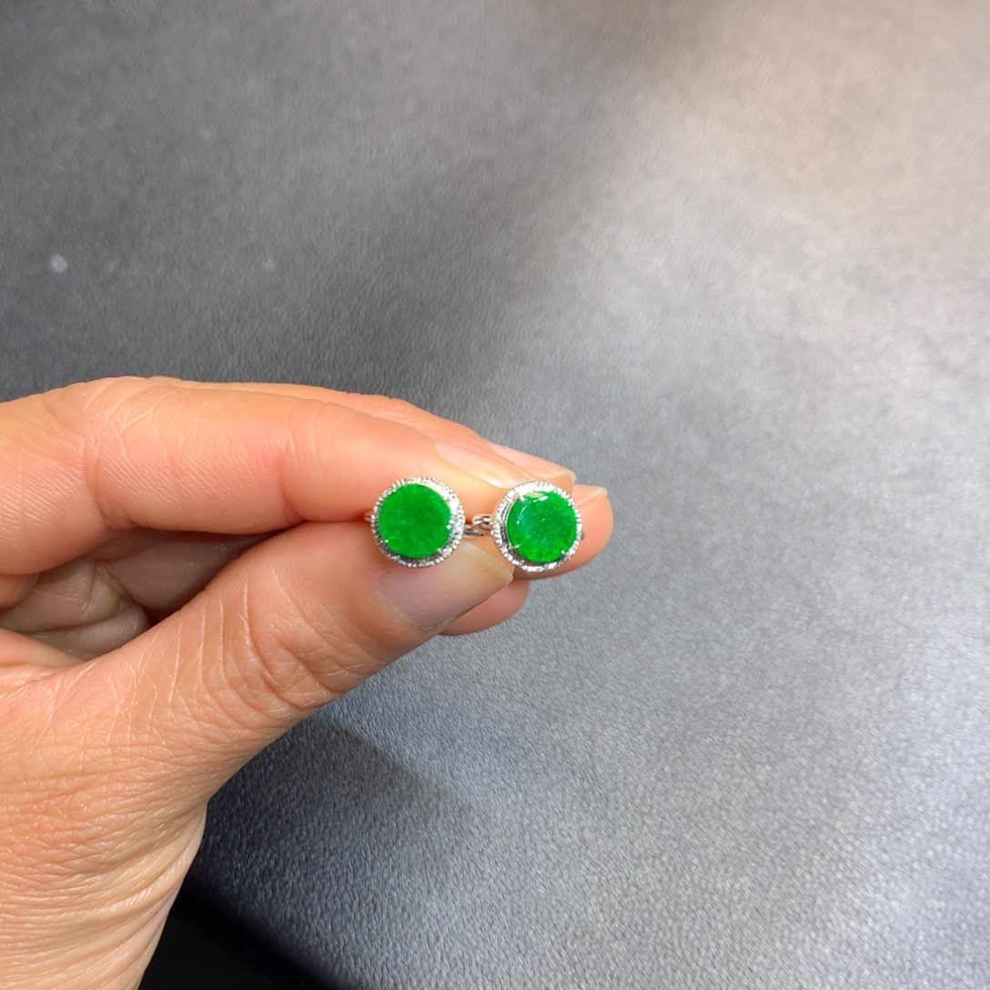 翡翠耳饰18K金镶嵌耳饰