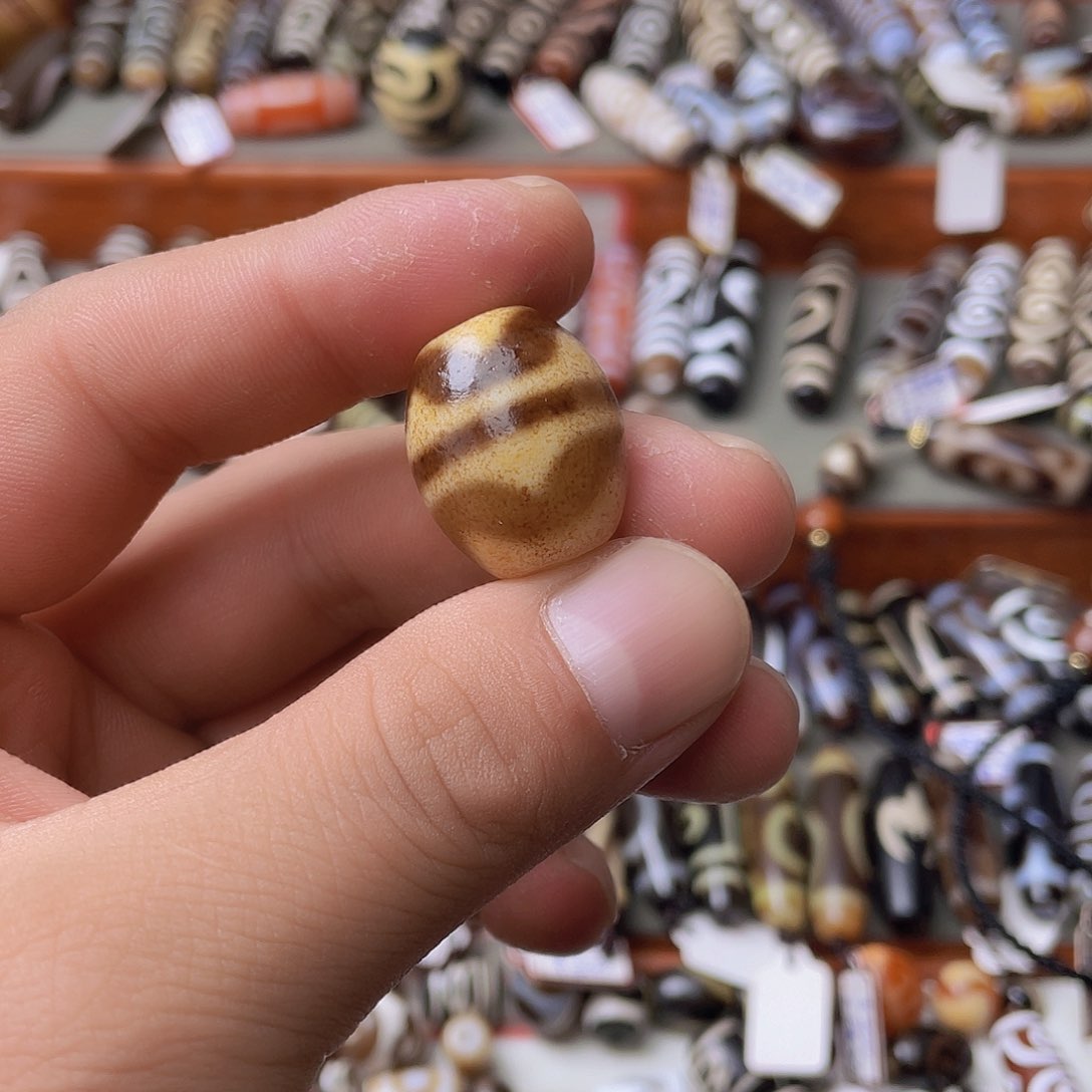 未镶嵌颈饰玛瑙/玉髓