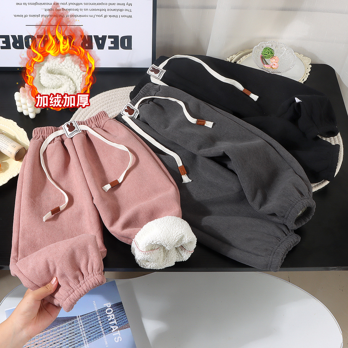 新款儿童加绒休闲卫裤男女童洋气宝宝加厚时尚秋冬中大童运动单裤