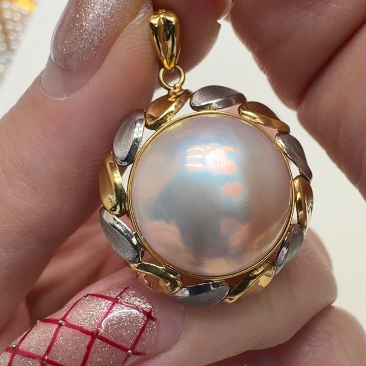 拼合珍珠（马贝珠）颈饰未镶嵌