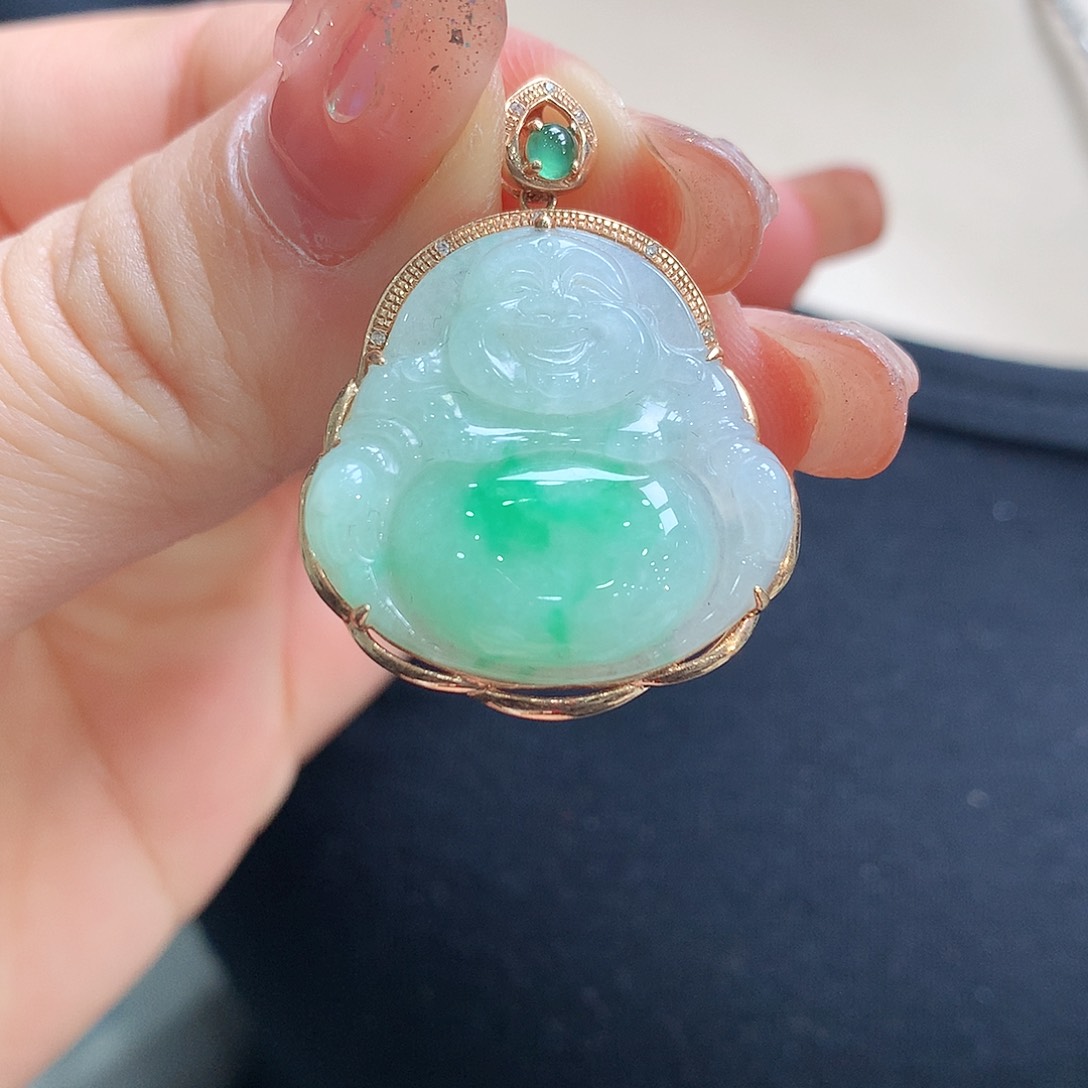 翡翠颈饰18K金镶嵌佛公