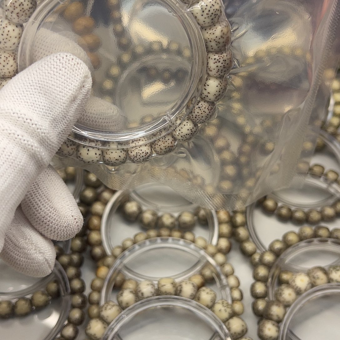 等***.手串星月菩提海南星月菩提石玉料10×9小通体