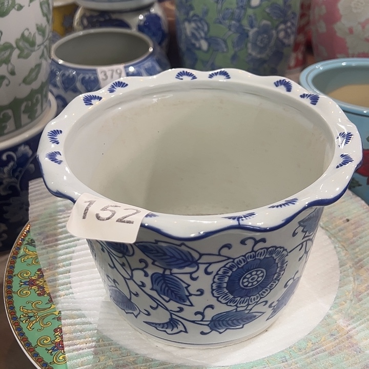 瓷片瑕。。。。。。。。。。。。。。。