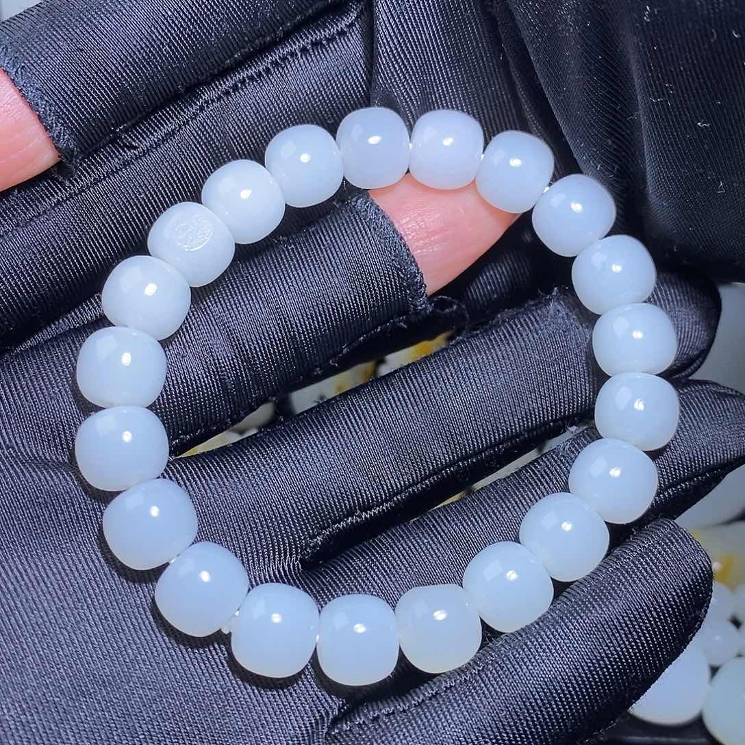 和田玉套链未镶嵌空**漫