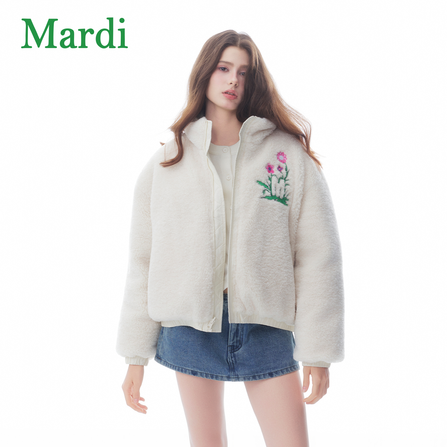 Mardi秋冬季时尚长袖刺绣双面可穿宽松保暖短款棉服MMF2542050