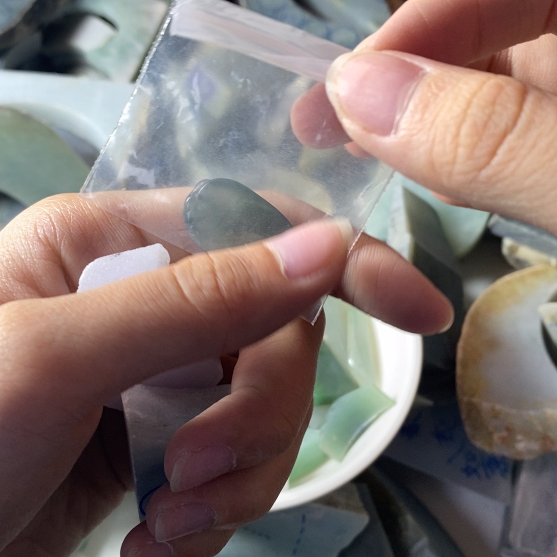 f***n翡翠散珠天然翡翠