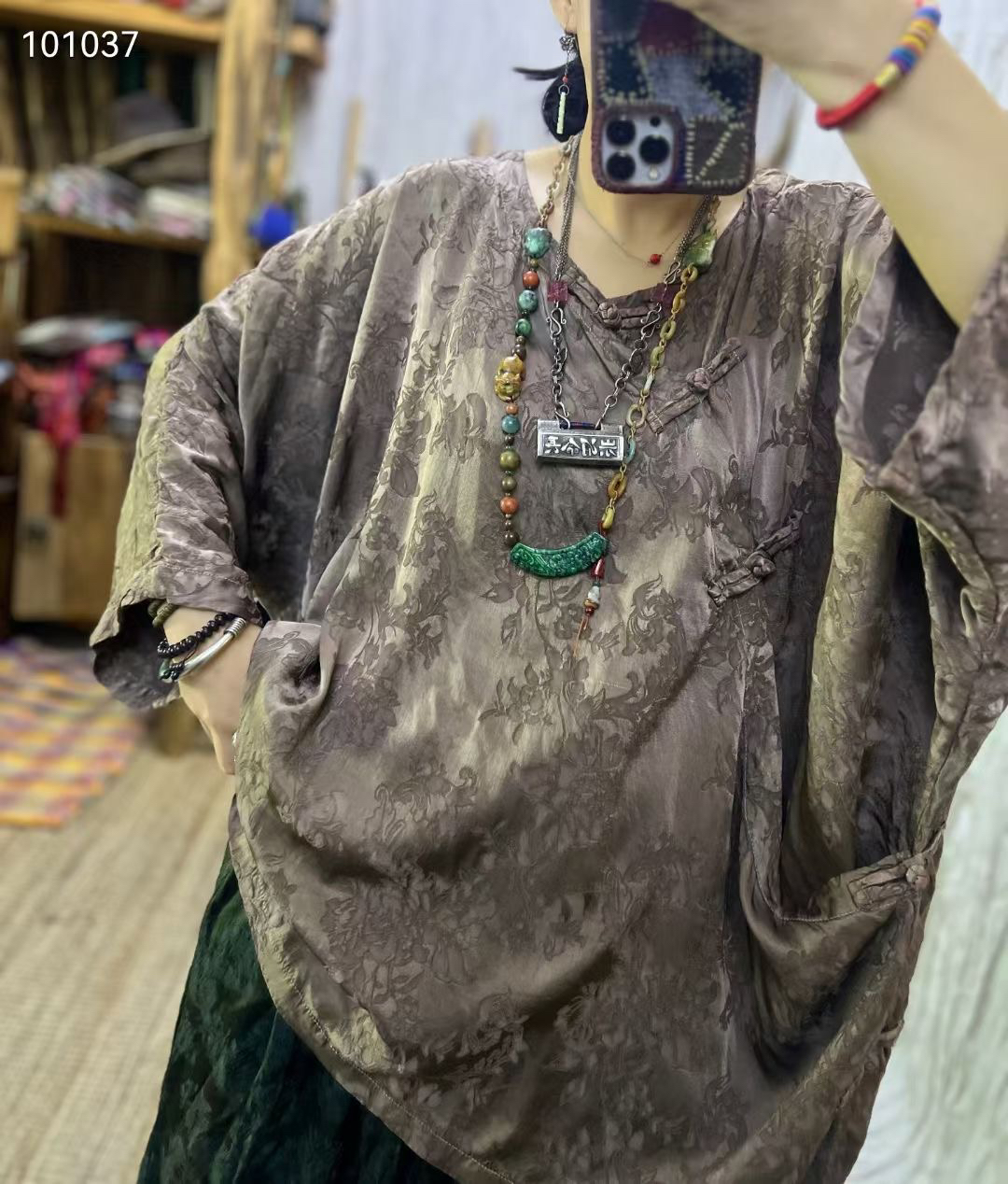 甄选棉麻原创复古宽松上衣