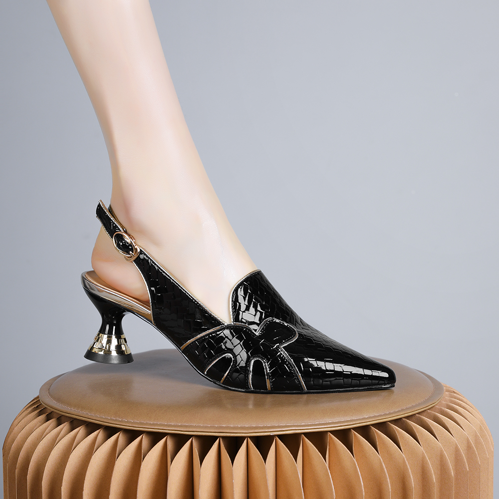 妮彩诗2024新款法式简约不累脚粗跟尖头后空包头时尚百搭凉鞋1561