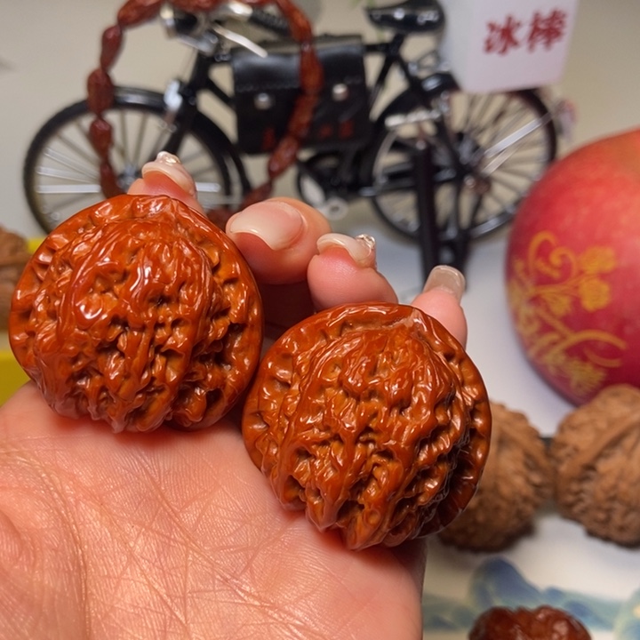 吊坠文玩核桃精品白狮子37尺