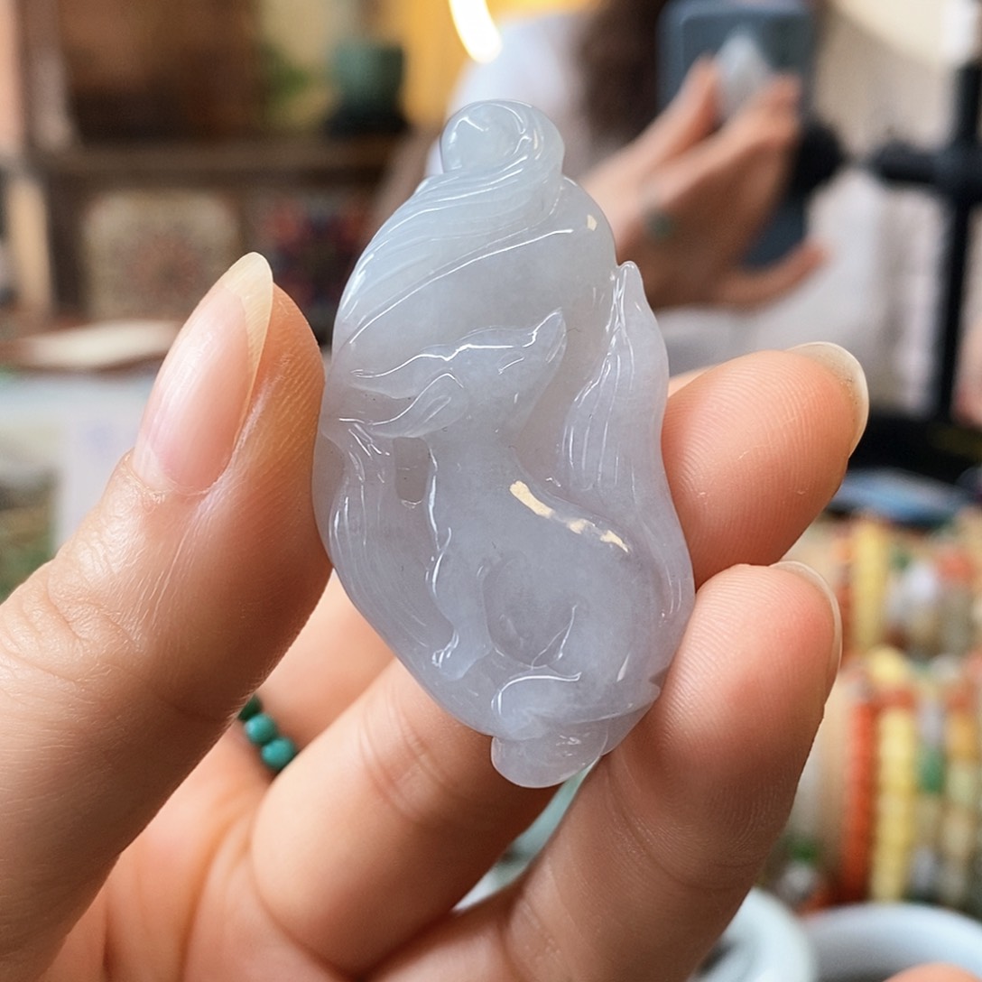 翡翠挂件未镶嵌翡翠挂件