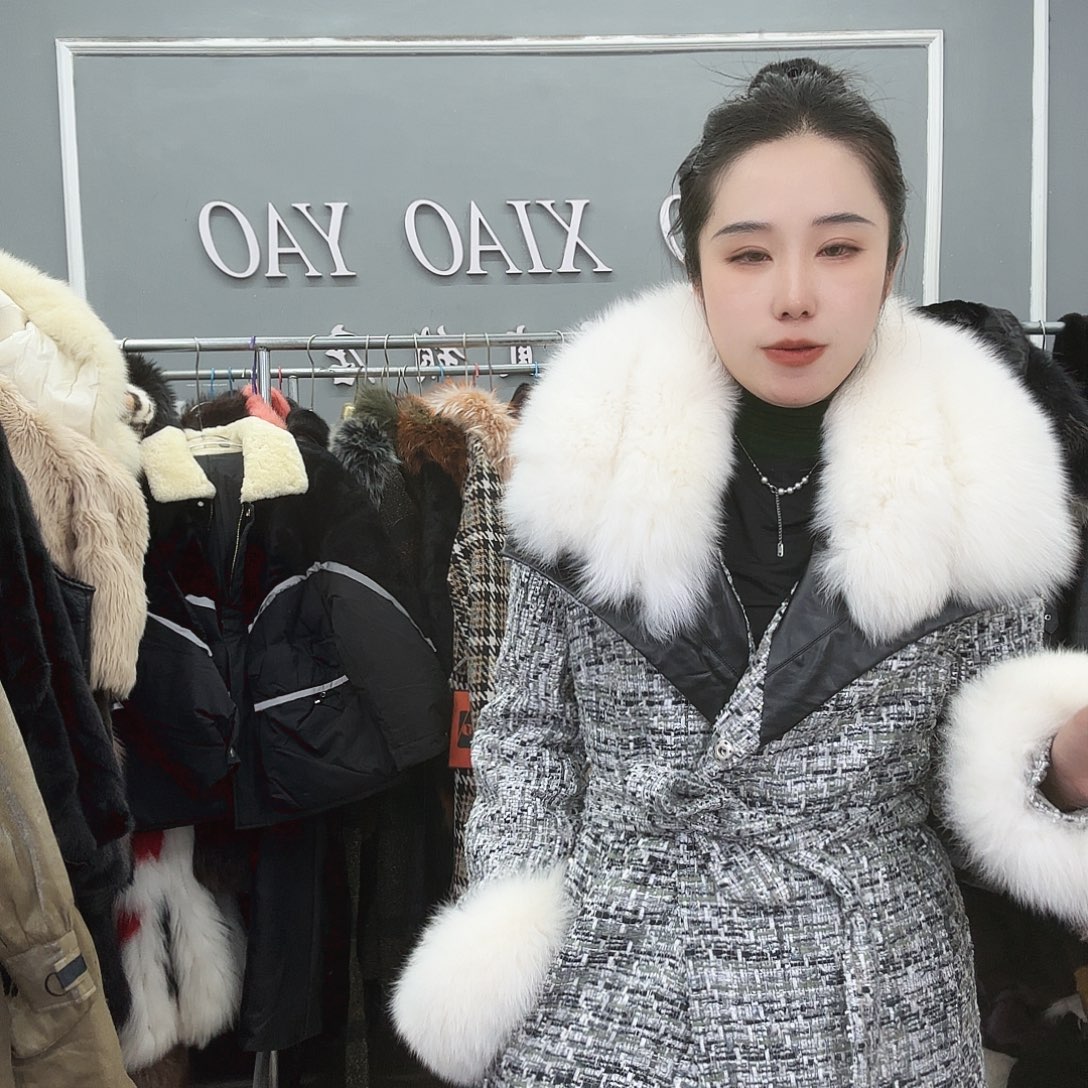 姚小妖家高端皮草