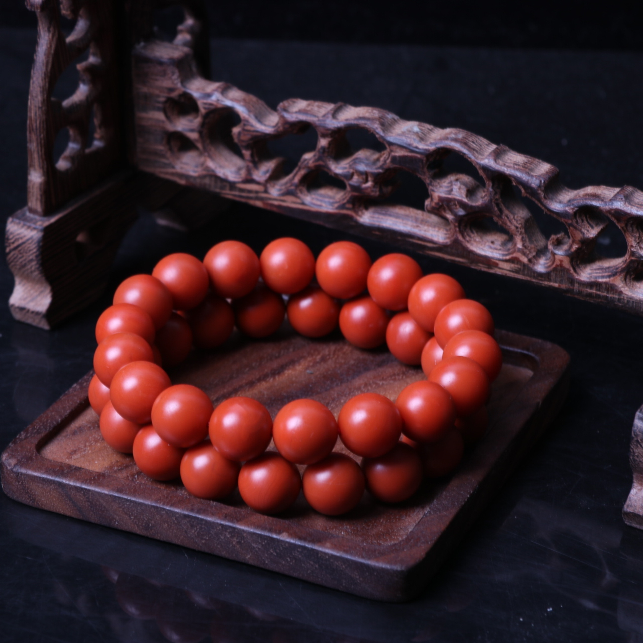 【石语珠宝】保山滴水洞南红玛瑙11mm左右圆珠手串一条N447