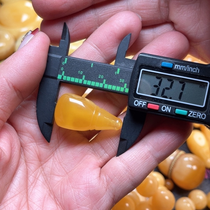 蜜蜡裸石未镶嵌蜜蜡三通