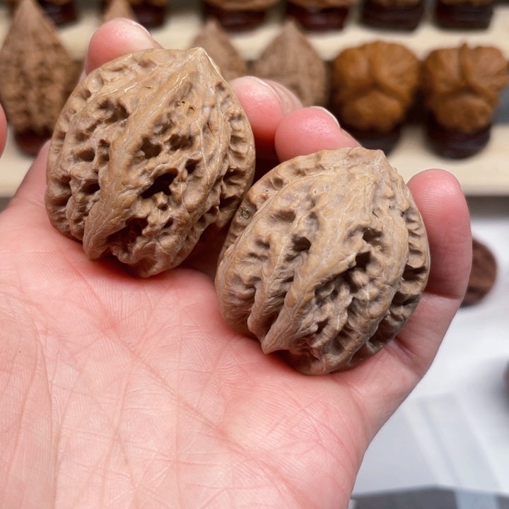 文玩核桃把件八棱14