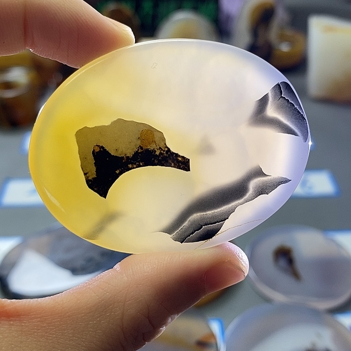 玛瑙/玉髓未镶嵌珠宝半成品13