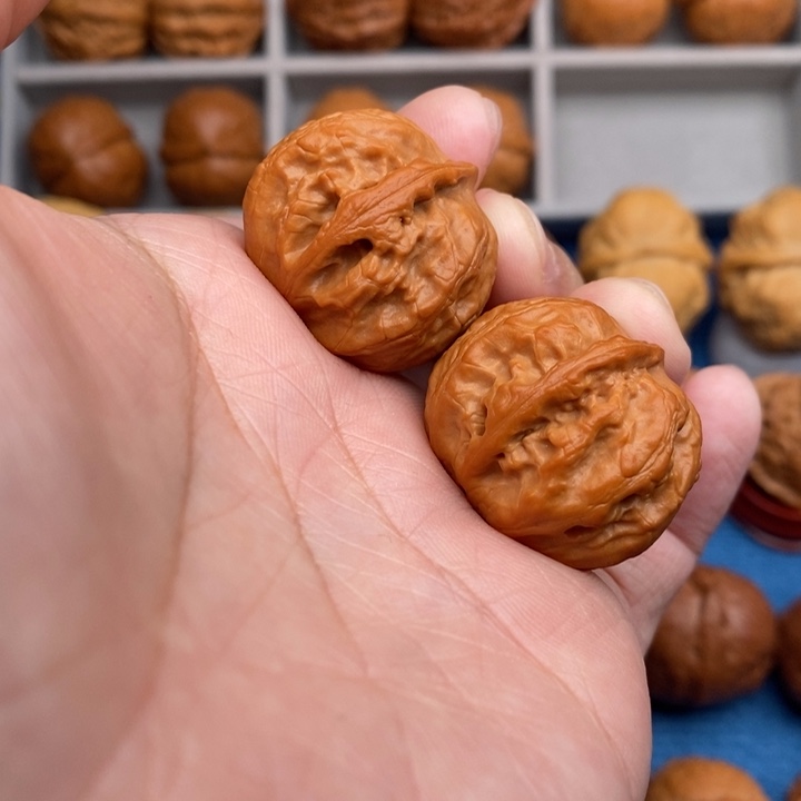 把件文玩核桃玉石粗筋