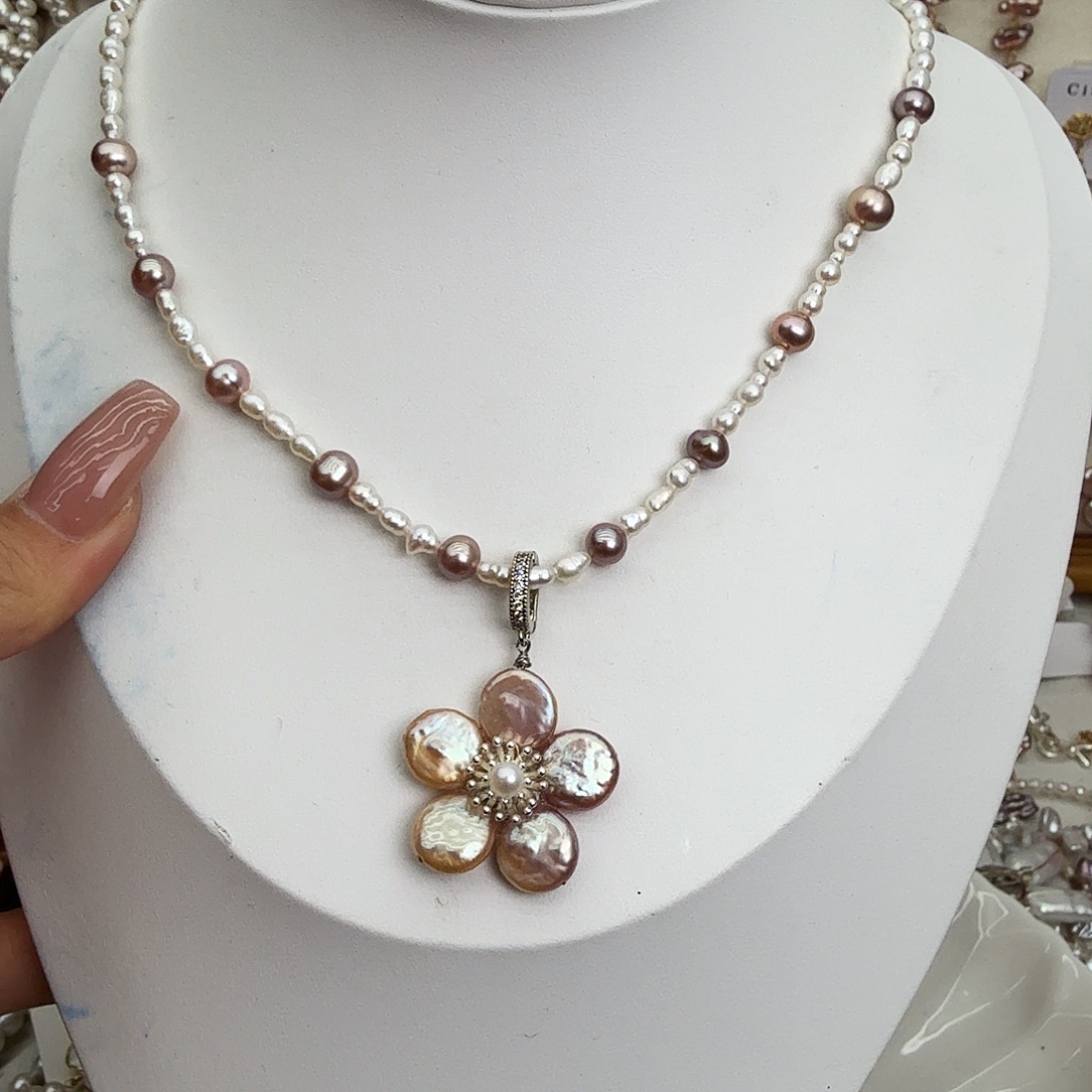 未镶嵌淡水珍珠颈饰