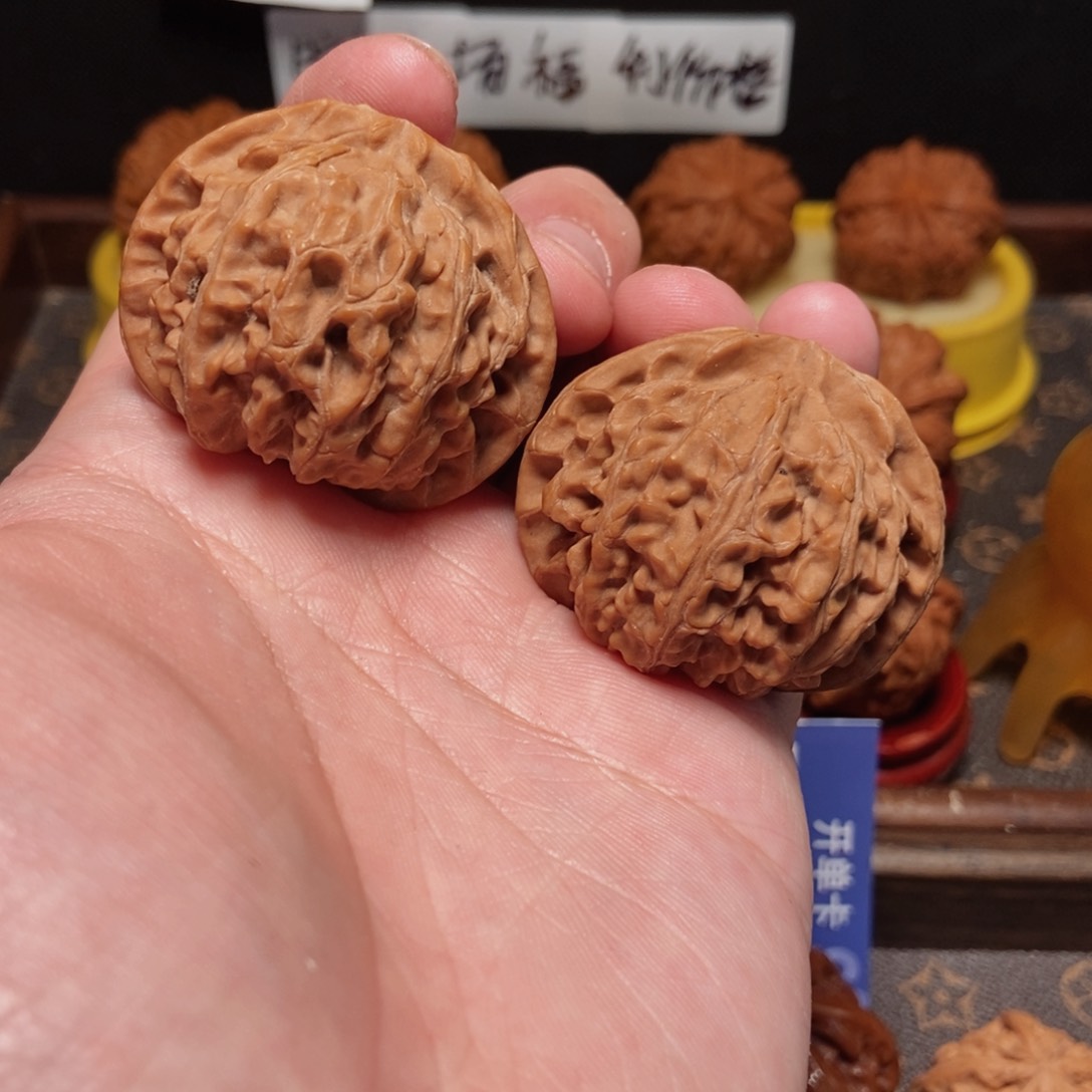 吊坠文玩核桃宫灯45尺28