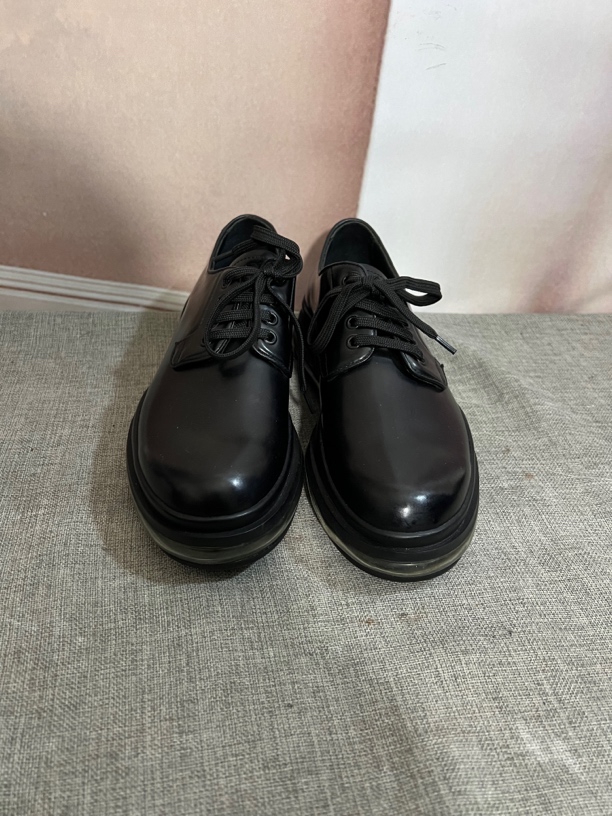 鞋鞋子时尚黑色真皮