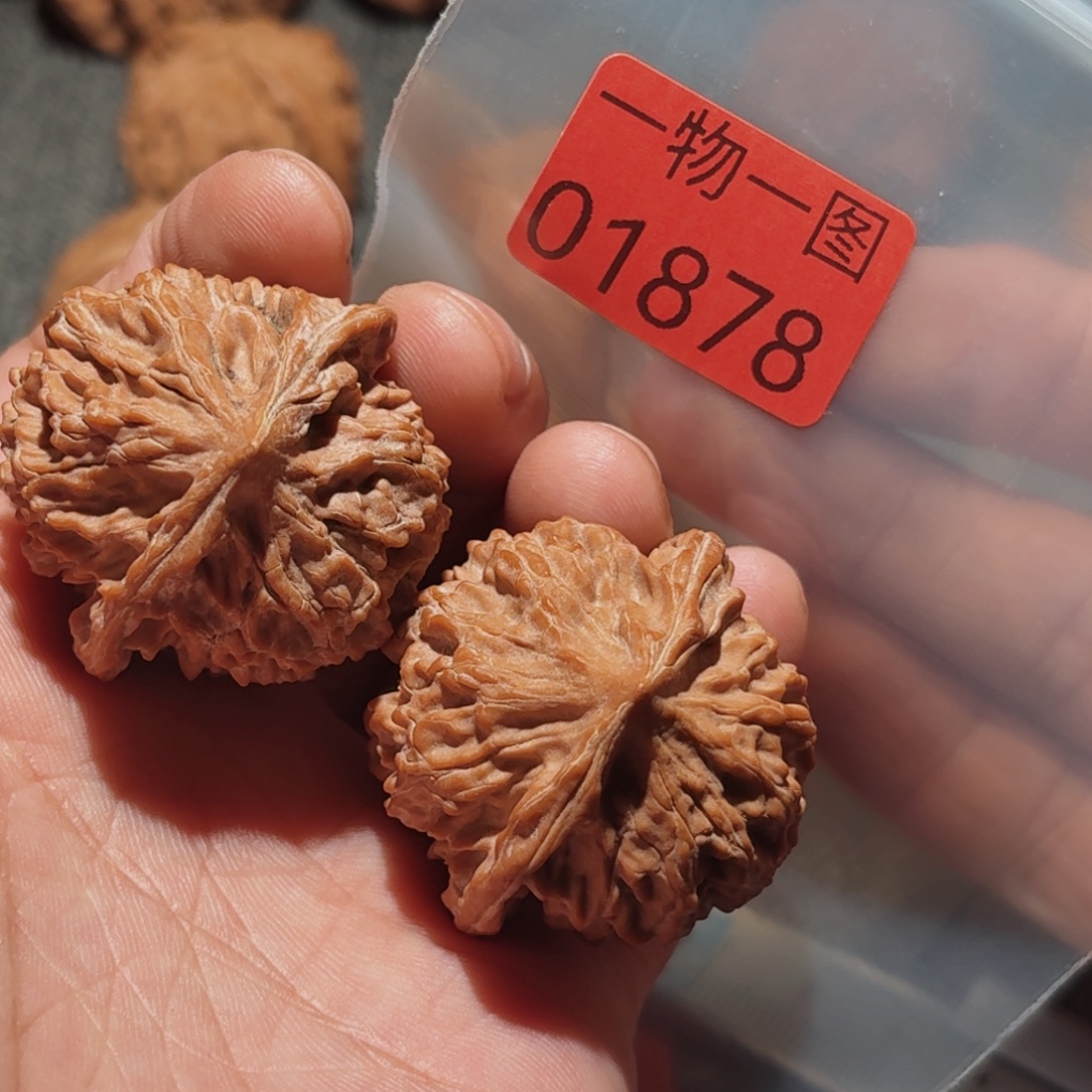 把件文玩核桃红时尚农户