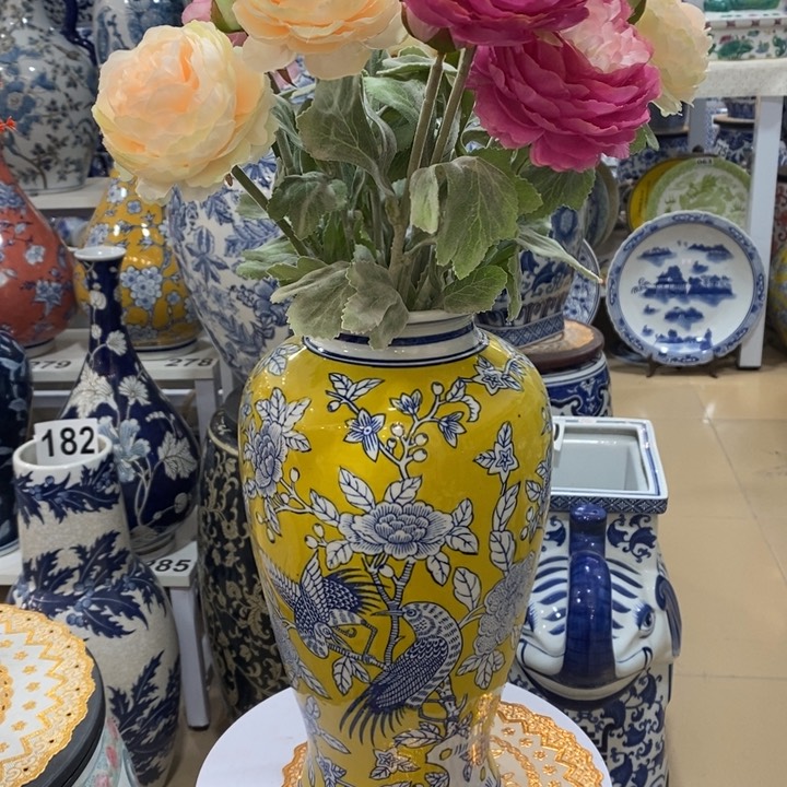 【闪购商品】摆件陶瓷花瓶摆件。。。