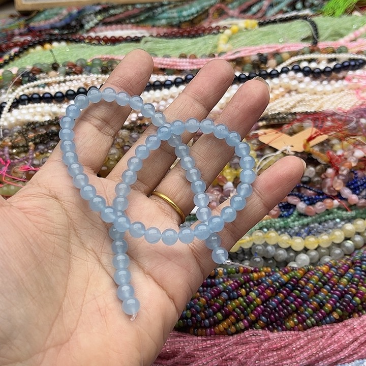 玛瑙/玉髓珠宝半成品未镶嵌一条6mm海蓝宝