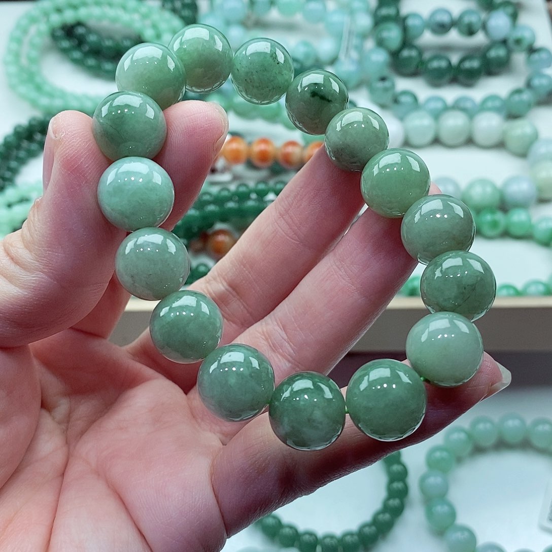 毛衣链未镶嵌翡翠