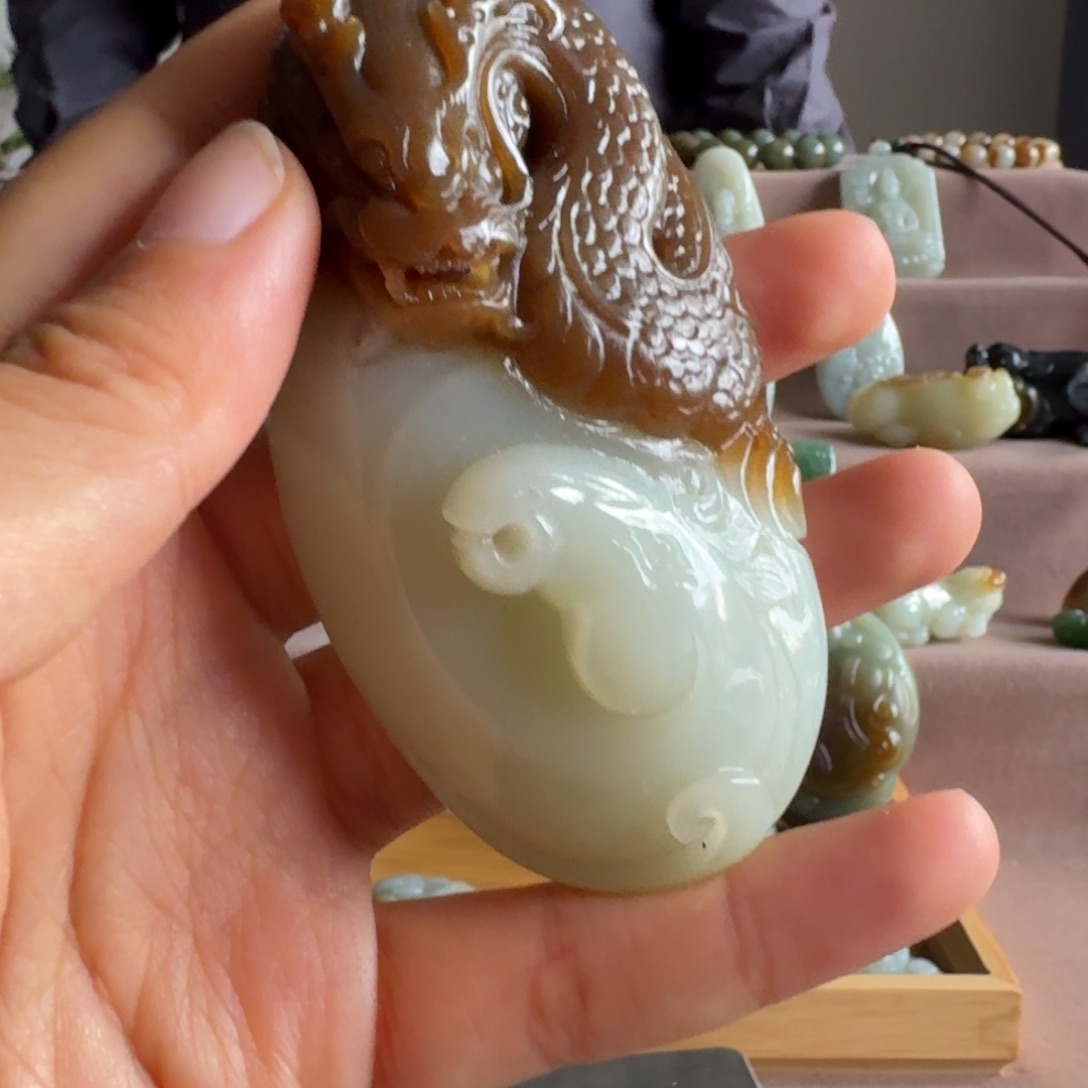 和田玉（糖玉）手镯未镶嵌